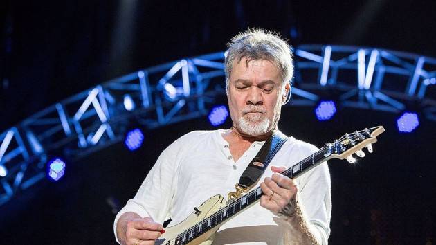 Morto Eddie van Halen: la leggenda del rock aveva 65 anni