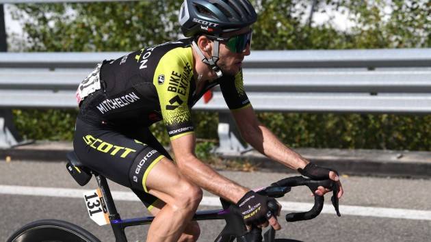 Giro d’Italia 2020: Simon Yates si ritira, è positivo al CoviD