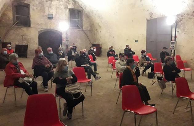 Assemblea anti-covid Gruppo Volontari Mura Pizzighettone tra cambiamenti e novità con distanziamento e mascherine