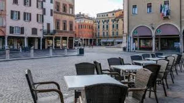 Cremona Ampliamento plateatici di bar e ristoranti concesso sino al 31 marzo  2021