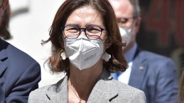 Mariastella Gelmini positiva al coronavirus: ''Supererò anche questa''