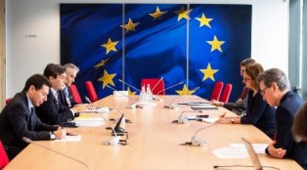 RECOVERY FUND/ AMENDOLA A BRUXELLES: AL VIA IL DIALOGO INFORMALE CON LA COMMISSIONE