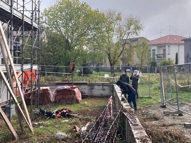 CREMA- GIALLO DEI SABBIONI: LA CADUTA DI MAURO PAMIRO SIMULATA CON UN MANICHINO- FOTO E VIDEO