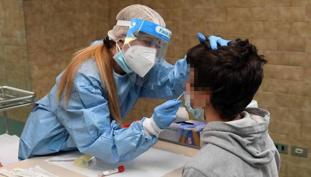Degli Angeli (M5S Lombardia): Tamponi effettuabili dal medico di base. Fontana e Gallera non sanno più che fare