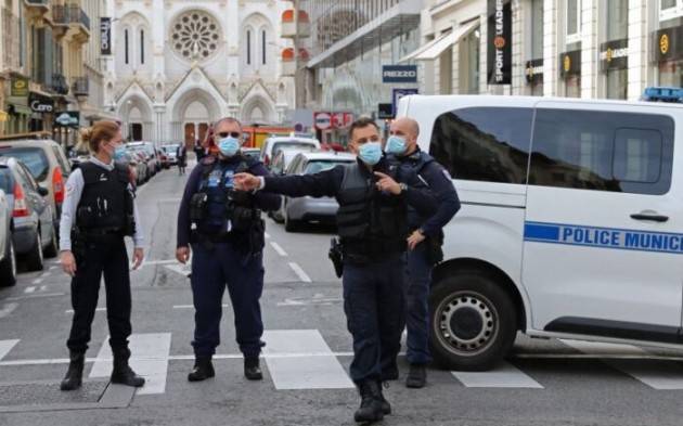 CNDDU Ferma condanna nei confronti del terrorismo che oggi ha colpito Nizza Solidarietà alla  Francia