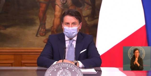 Giuseppe Conte Premier annuncia lockdown e coprifuoco da venerdì 6 novembre [video]