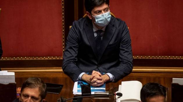 Speranza: ''Il comportamento delle persone deve essere quello di marzo''