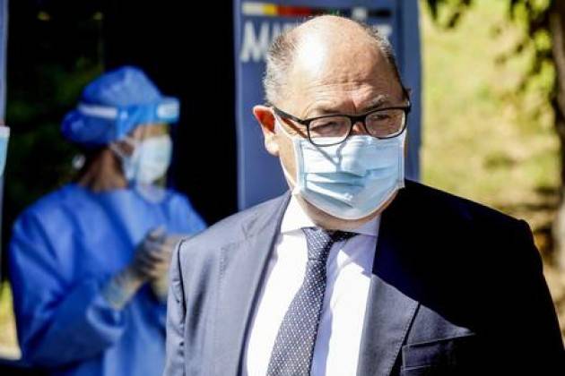 Dg Welfare Lombardia: ''Assenti 4mila operatori positivi''