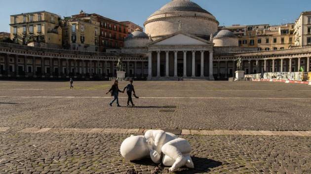 Lo strano caso della Campania zona gialla e la retromarcia di De Luca