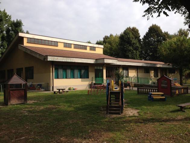 CREMA - BIMBO RIENTRA A SCUOLA NONOSTANTE SIA ANCORA POSITIVO: CLASSE DI NUOVO IN QUARANTENA - SARANNO DENUNCIATI I GENITORI