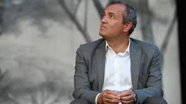 De Magistris: ''Campania è più d’una zona rossa. De Luca ha fallito''