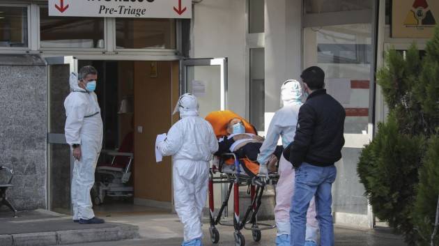 Agenas: 12 regioni oltre la soglia critica per i ricoveri