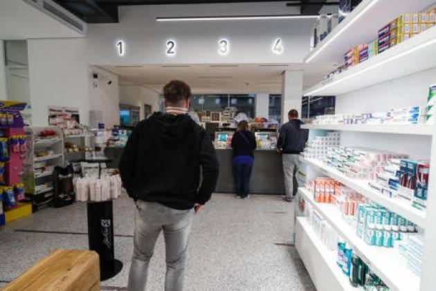 Farmacie ancora senza vaccino