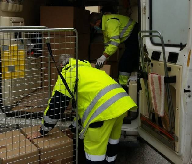 Cremona CONSEGNA KIT AI MEDICI DI BASE CONSEGNATO TRAMITE LA PROTEZIONE CIVILE 
