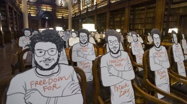 Patrick Zaki dovrà restare altri 45 giorni in carcere in Egitto