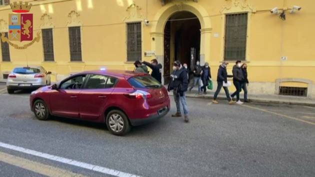 CREMA - MAXI OPERAZIONE DELLA POLIZIA: 4 ARRESTI E 3 DENUNCIATI 