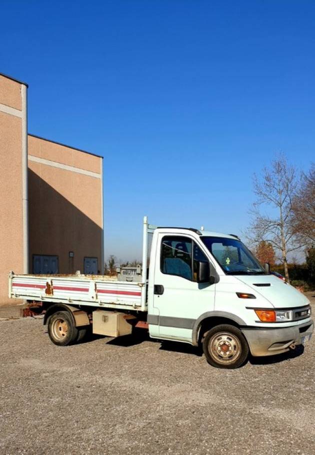 Furgone Bossetti tornato a CASA