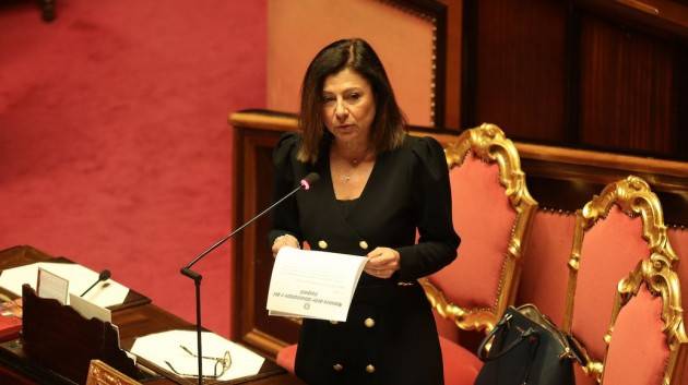 La ministra De Micheli sul possibile rimpasto: ''Io vado avanti tranquilla''