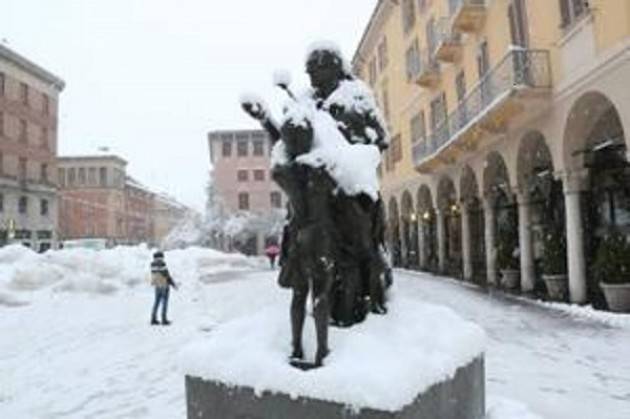 Cremona  Allerta gialla possibili nevicate e vento forte Pronto il Piano neve