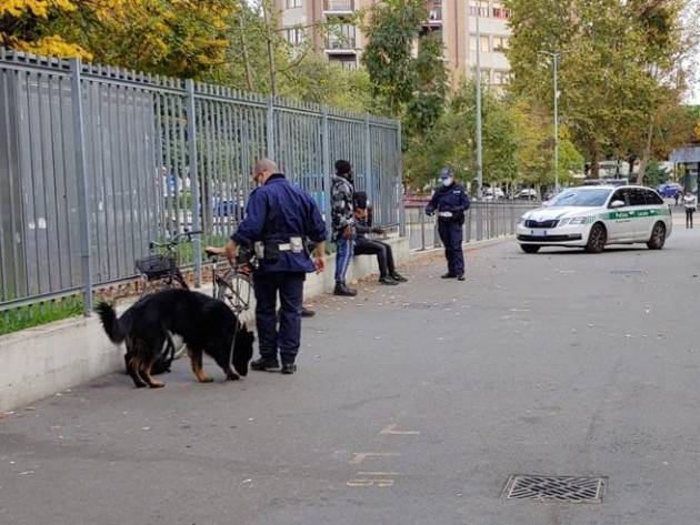 2 persone denunciate a piede libero e 2 espulse