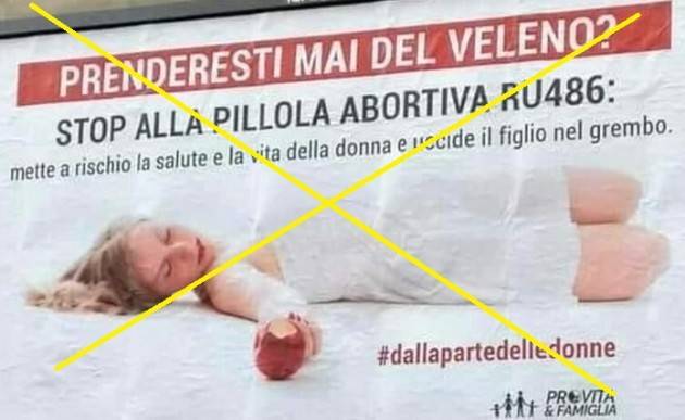  CARTELLONE PROVITA MAMMI’ (M5S): IL GOVERNO INCENTIVI  POLITICHE  DIRITTI DONNE