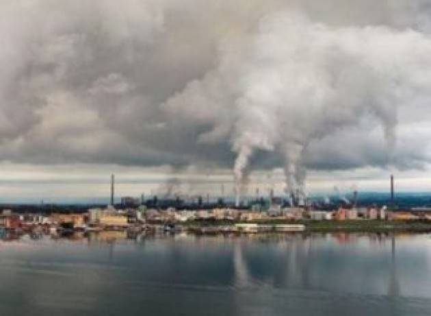 Ex Ilva, a Taranto torna l’acciaio di Stato: saprà essere anche sostenibile?