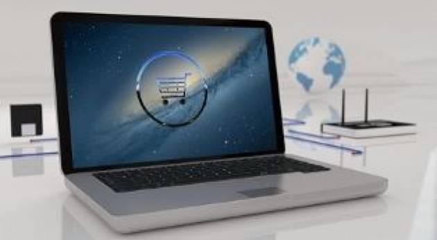 CRESCONO LE IMPRESE DEL COMMERCIO CHE VENDONO ONLINE