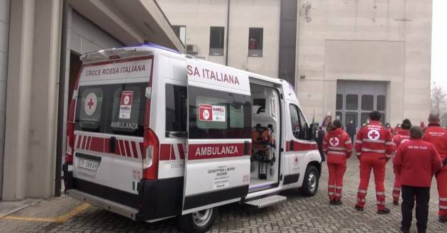 CREMONA - TRE NUOVE AMBULANZE PER LA CROCE ROSSA