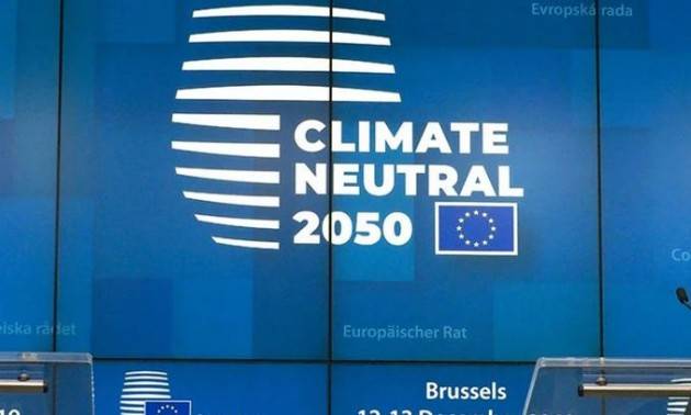L’Europa ci prova: approvato taglio emissioni del 55% entro il 2030
