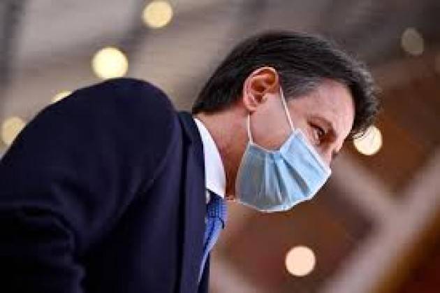 Misure per Natale, Conte: ''Necessario rinforzarle''. Zona rossa in prefestivi e festivi?