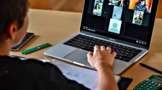 Firma Petizione per la Dad anche dopo 7 gennaio: duemila adesioni  pochi giorni