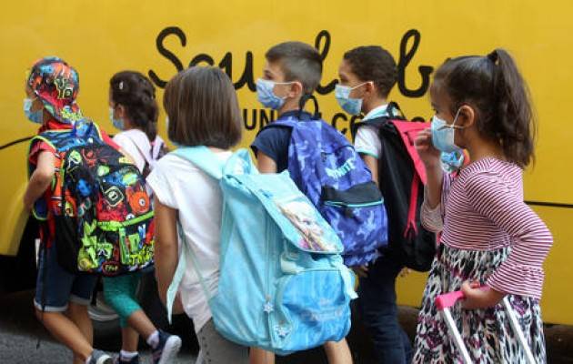 A Milano 50% studenti entro le 8, 25% alle 9.30