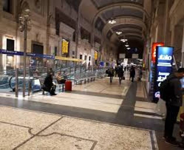 Madre e figlia aggredite in Centrale, arrestato molestatore