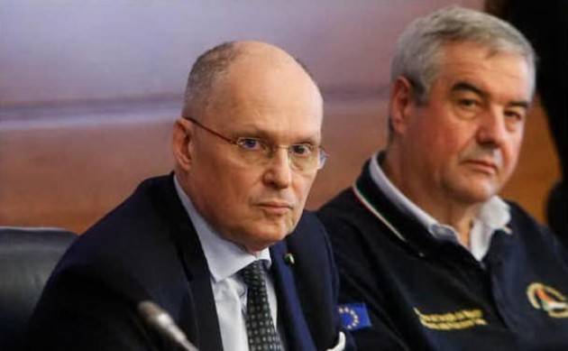 Ricciardi: ''Ci aspettano 40mila morti a febbraio se si continua così''