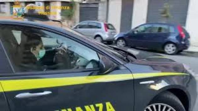 Reddito di cittadinanza ai mafiosi, 25 indagati