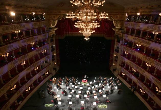 Natale alla Scala, Michele Mariotti dirige Mozart