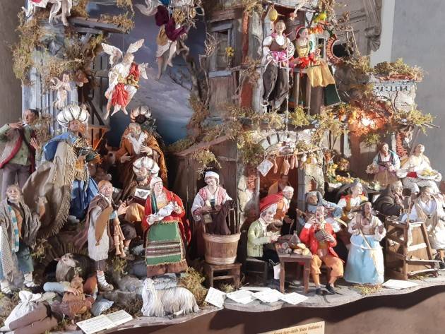 Donazione da Regione Campania, un presepe napoletano esposto da oggi a Palazzo Frizzoni