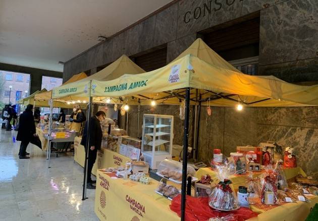 Cremona Campagna Amica, stamattina mini-market per la tavola di Capodanno