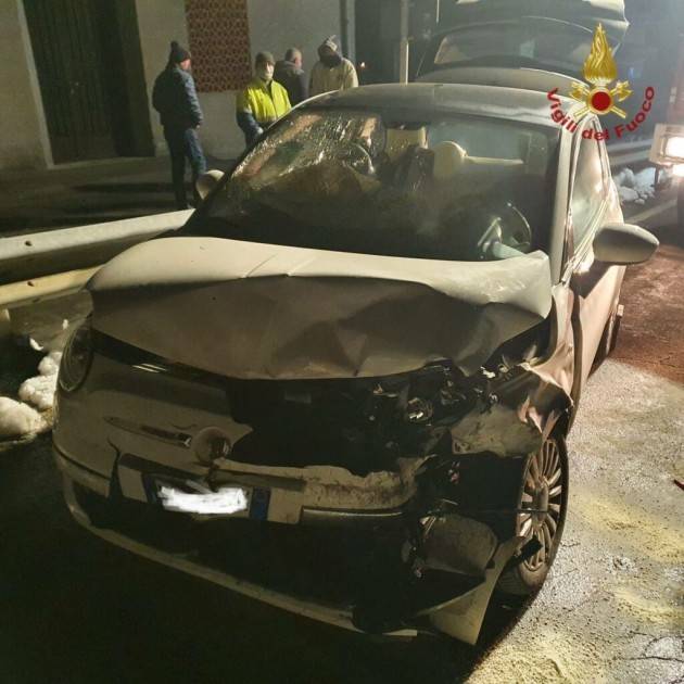 BERGAMO - INCIDENTE AD ALBINO: QUATTRO FERITI