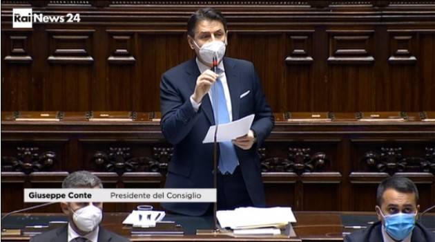 Alla Camera Conte ottiene la maggioranza assoluta con 321 voti