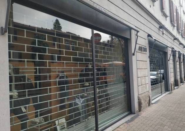 CONFCOMMERCIO LOMBARDIA: ZONA ROSSA, CHI HA SBAGLIATO RISARCISCA LE IMPRESE