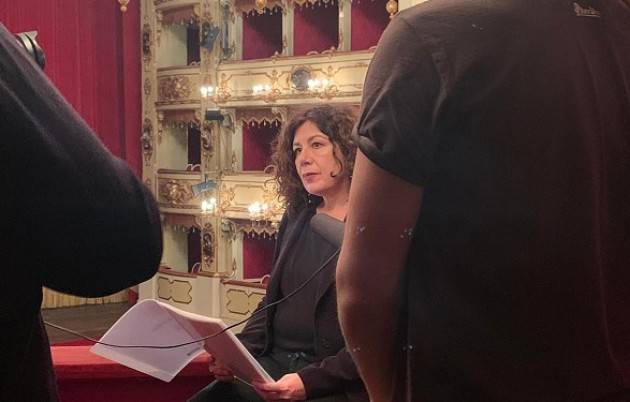 Cremona La Memoria attraversa il TeatroPonchielli in occasione della Giornata della Memoria