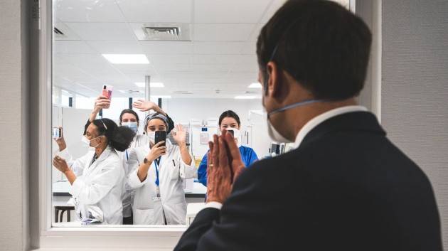 La Francia inizierà a produrre i vaccini di Moderna e BioNTech