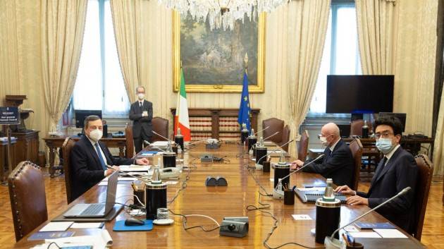 Consultazioni Draghi, governo sempre più vicino. Salvini: ''Scelga tra Lega o Grillo''