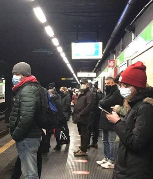 Milano, metropolitane chiuse fino 13.30