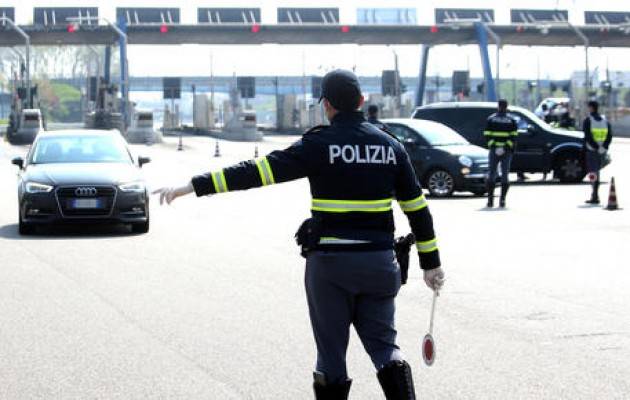 Patente con il trucco a Brescia, 12 denunciati