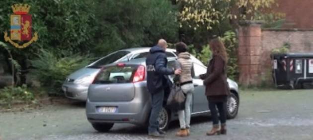 Tratta di esseri umani e prostituzione, 4 arresti