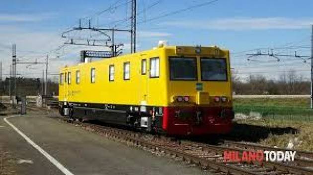 Nuovo carrello manutenzione binari a 80 Km/h
