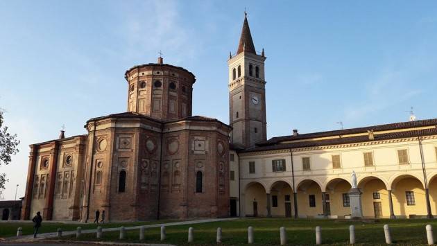 Gianfranco Raimondo Inviate le foto di Castelleone antro il 2 maggio