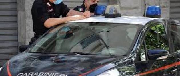 Commessa sventa rapina al super